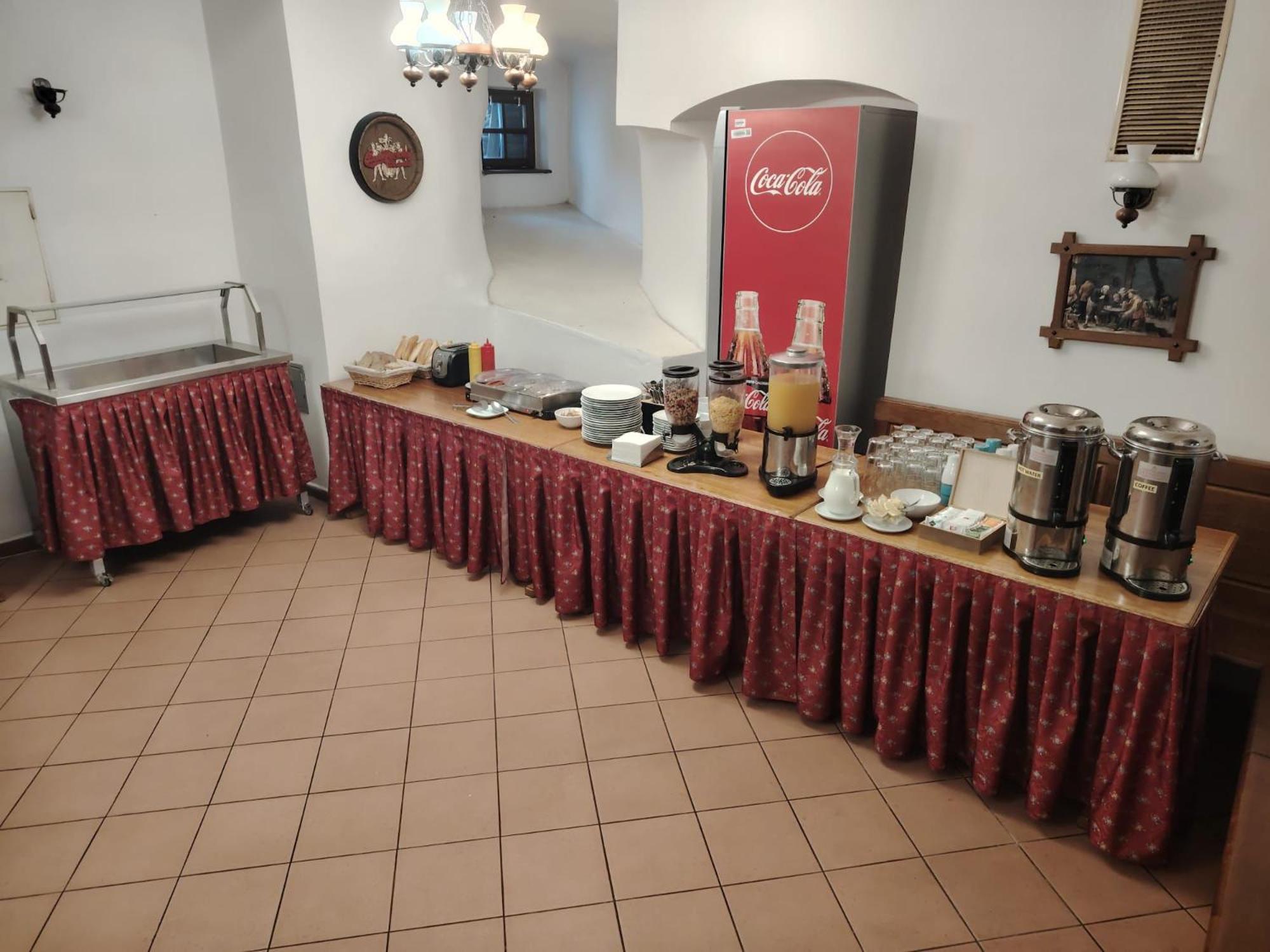 Hotel Ruze Rozmberk Nad Vltavou Bagian luar foto