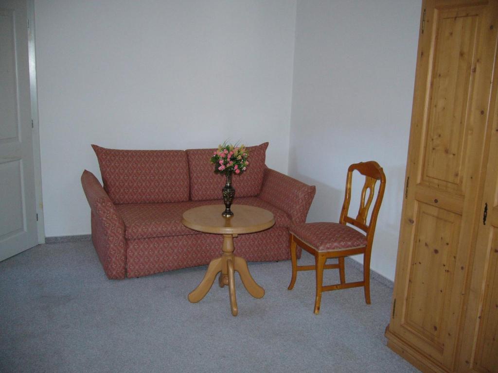 Hotel Ruze Rozmberk Nad Vltavou Ruang foto
